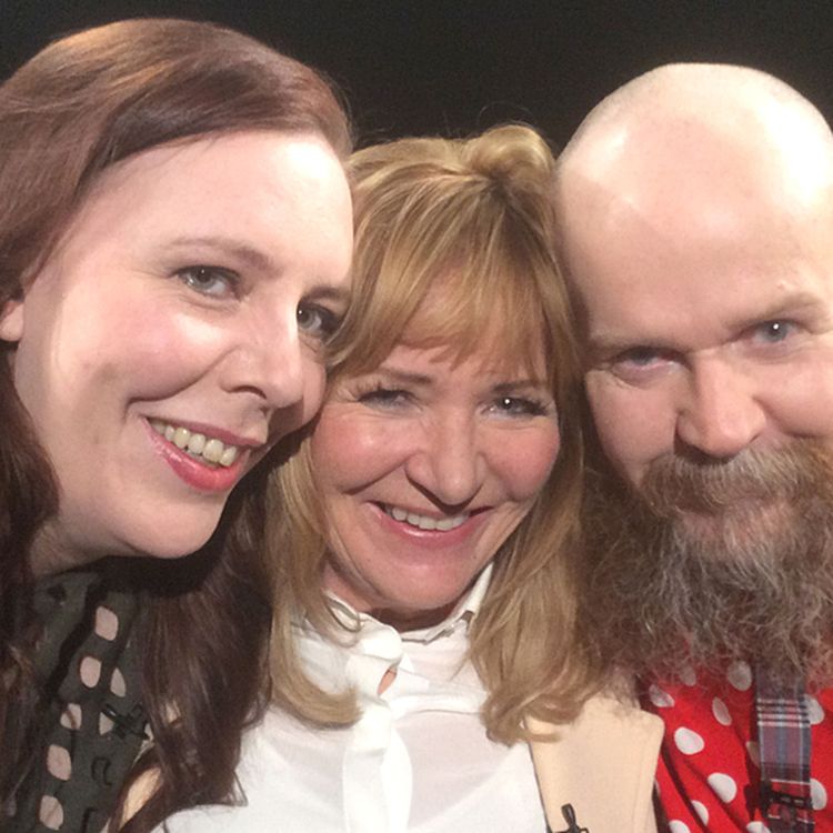 cover art for #35 Är barn meningen med livet? Martina Montelius och Alexander Bard