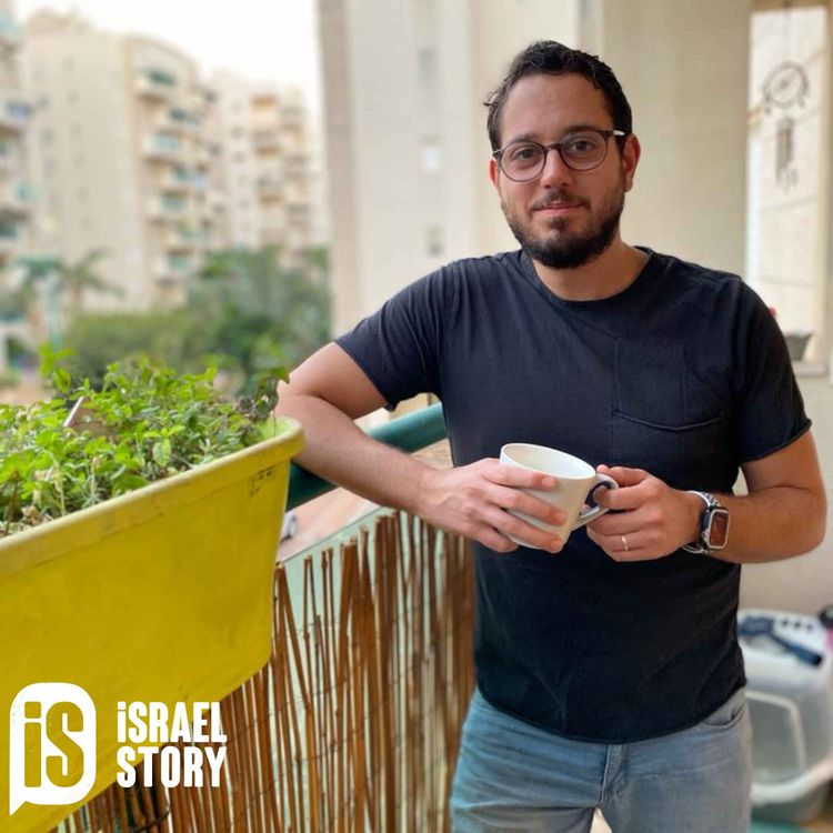 cover art for 106: Wartime Diaries - Raz Newman