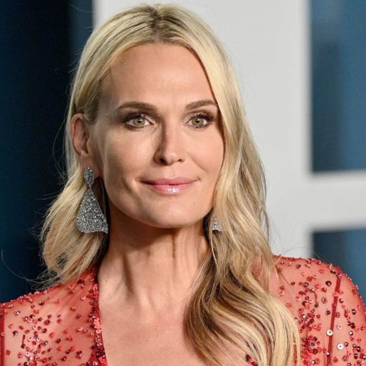 cover art for YSE Beauty with Molly Sims