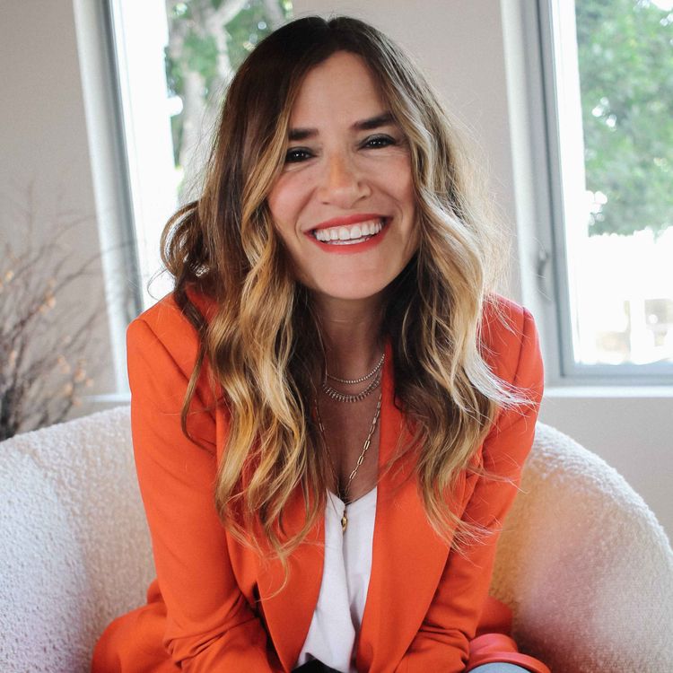 cover art for 'The Messy Truth' with Alli Webb