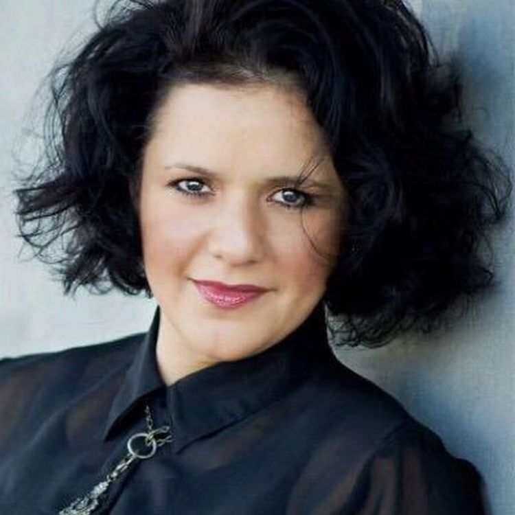 cover art for Chef Lizette, Entrepreneur and Speaker