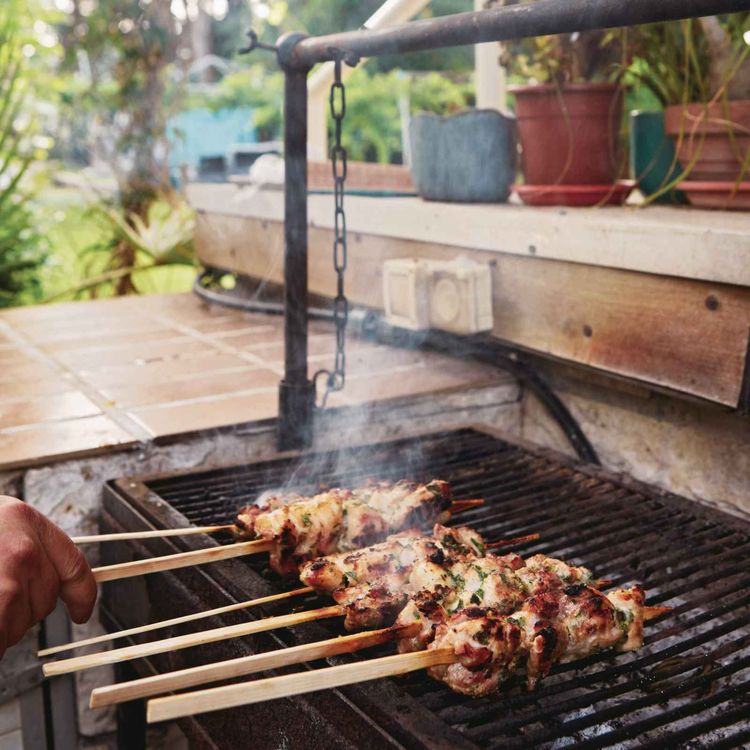 cover art for Grilling Special: Wheelbarrow BBQ, the Perfect Steak, and Your Cookout Questions