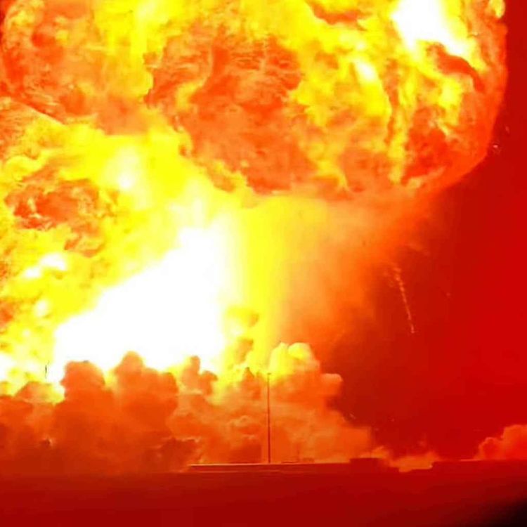 cover art for Elon Musk's Starship rocket erupts in a ball of flames