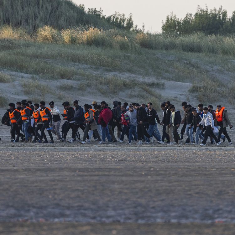 cover art for Hard borders, harder politics: Europe's migration crisis