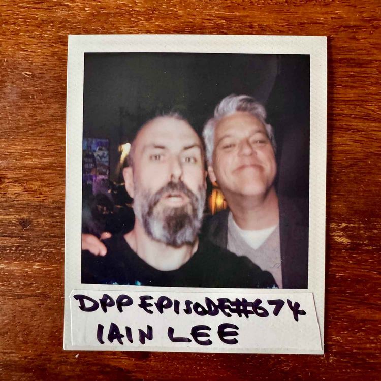 cover art for IAIN LEE • a life working in and coping with the media (Impostor Syndrome / The Living Room Tour / 11 O' Clock Show) #674