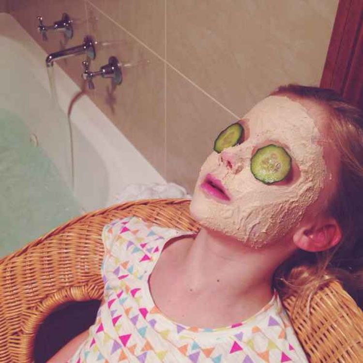 cover art for Expert warns parents about the dangers of children and skincare