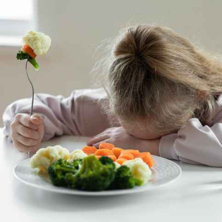 cover art for How to not pass your fussy eating habits down to your kids 