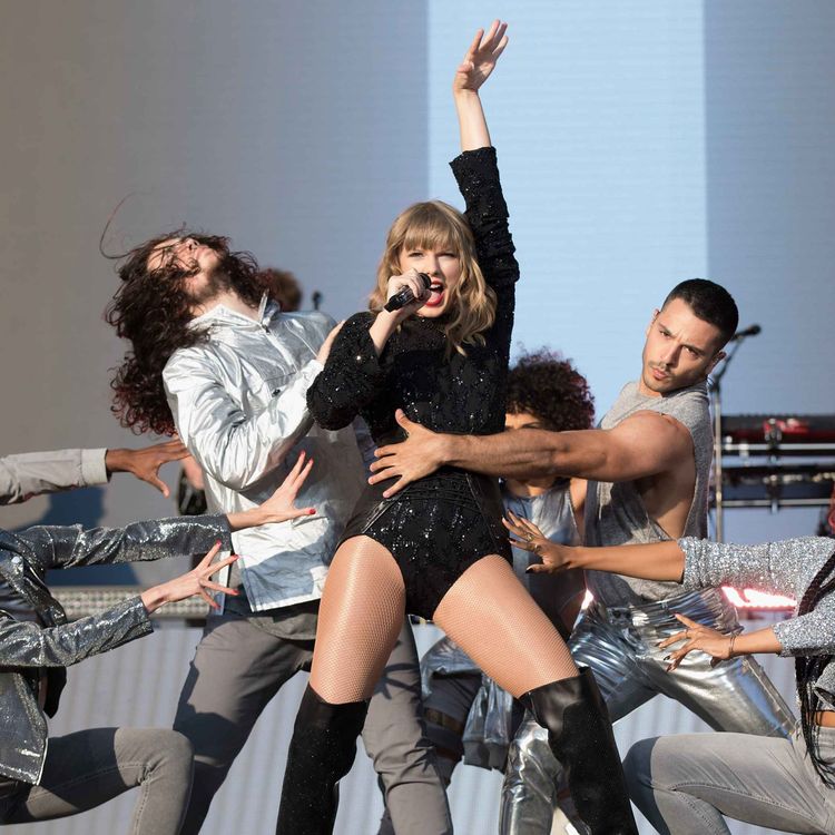 cover art for Behavioural therapist on fans' response to Taylor Swift's new album release