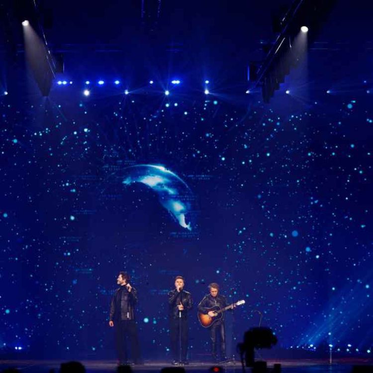 cover art for Take That documentary due to land on Netflix