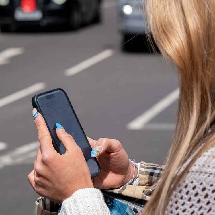 cover art for Scrollers Anonymous - Limerick psychotherapist explains