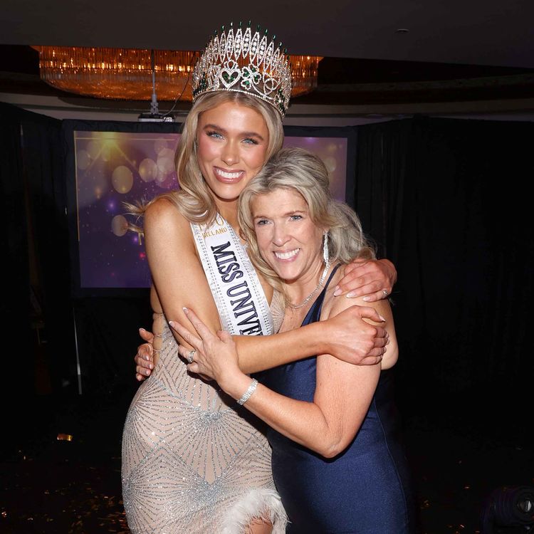cover art for Limerick's Aideen Howard is crowned Miss Universe