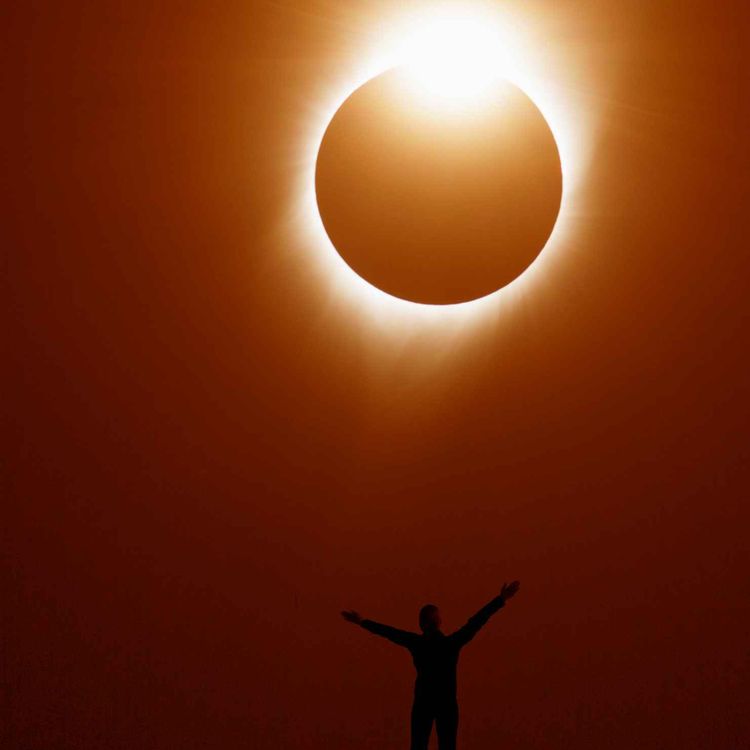 cover art for Here's how to make the most out of this week's solar eclipse