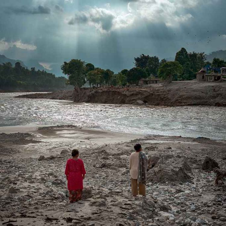 cover art for How can the people of Limerick support the Nepal flood disaster?