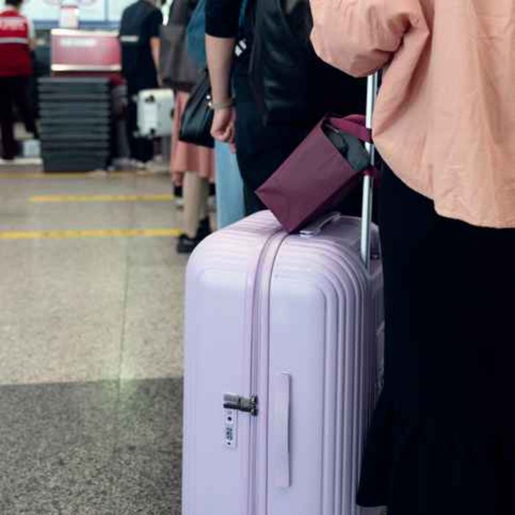 cover art for Limerick air passenger's fight for compensation