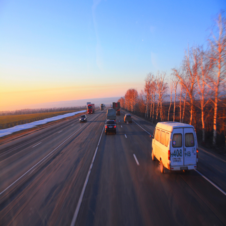 cover art for How to manage your kids while you are travelling