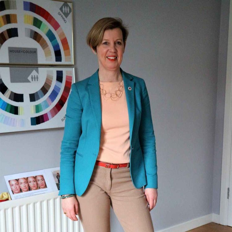 cover art for Holiday packing hacks with Maria Macklin