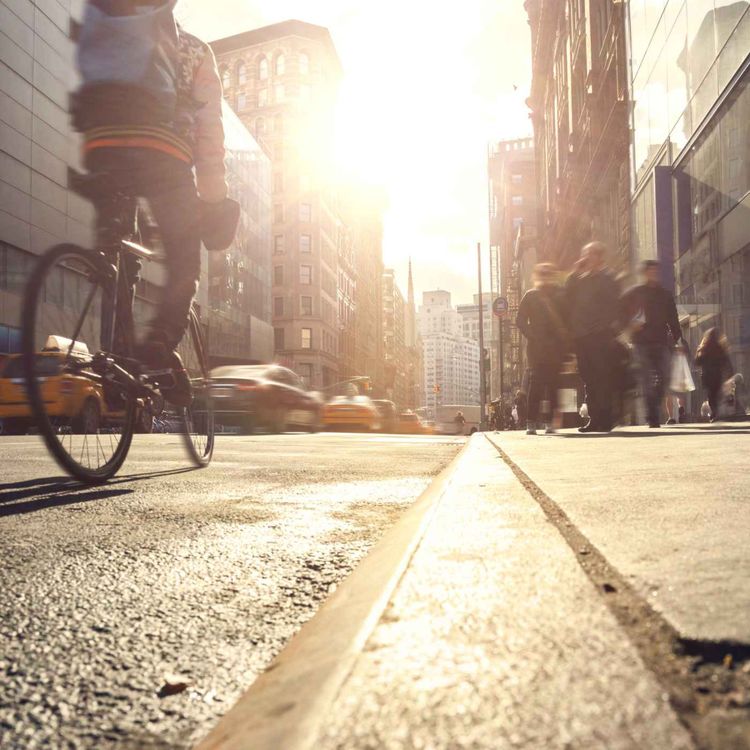 cover art for 4891: LISTEN¦ 'The road is for everyone -there shouldn't be a conflict between cyclists and motorists' - Anne Madden from Sustrans had some words of advice and encouragement for Frank as he begins his cycling challenge