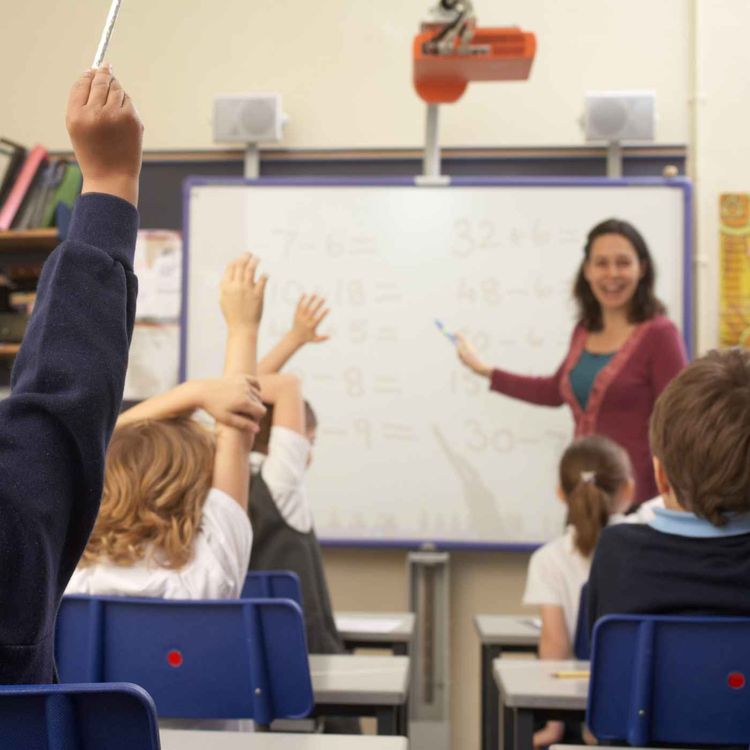 cover art for 4873: LISTEN¦ 'We know that a five year old and a four year old are a world apart and yet we're asking them to be assessed together' Tiny Life CEO Alison McNulty talks to Frank as support grows for allowing some children to delay starting school 