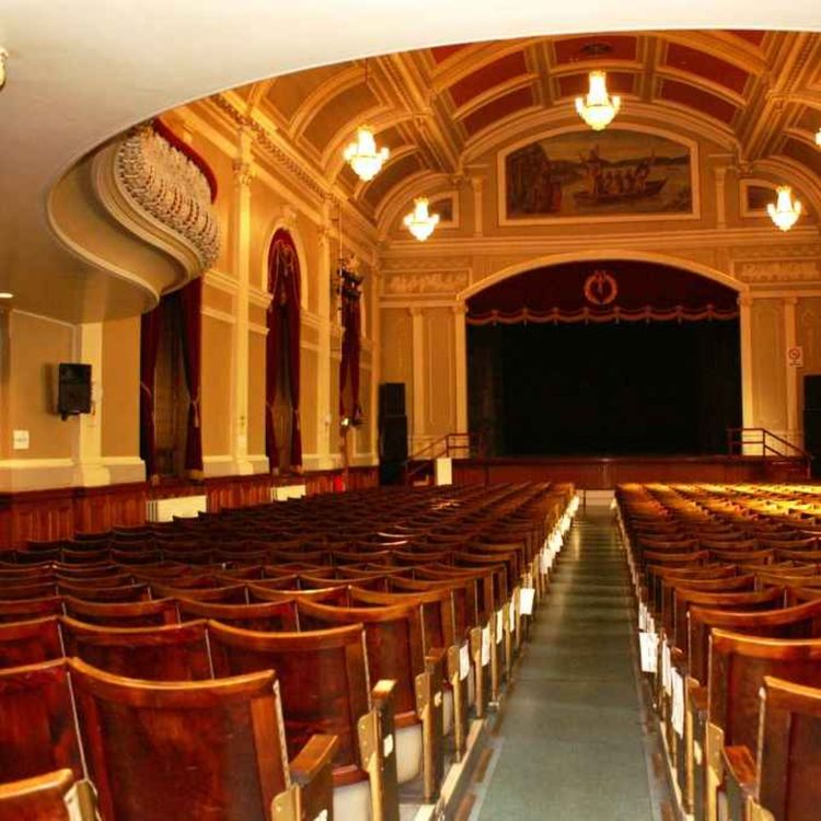 cover art for 4902: LISTEN¦ It's played host to some of the 20th century's most famous singers, orators and activists. Now a very special building in Derry is getting the restoration it deserves. Frank spoke to Anne Marie Gallagher from the St Columb's Hall Trust