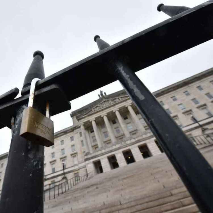 cover art for 4912: LISTEN¦ Former Green Party leader Steven Agnew, who left politics to work in renewables, told Frank there's 'no doubt' others will follow suit if Stormont isn't revived