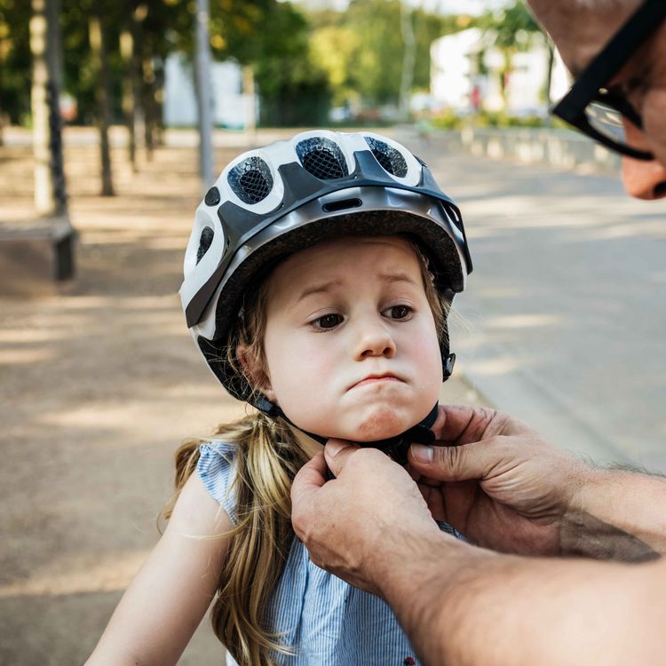 cover art for 4929: LISTEN¦ 'Cycling education stands kids in good stead for when they go on to become drivers' Colin O'Carroll tells Frank as the DFI says it can no longer fund cycling proficiency lessons