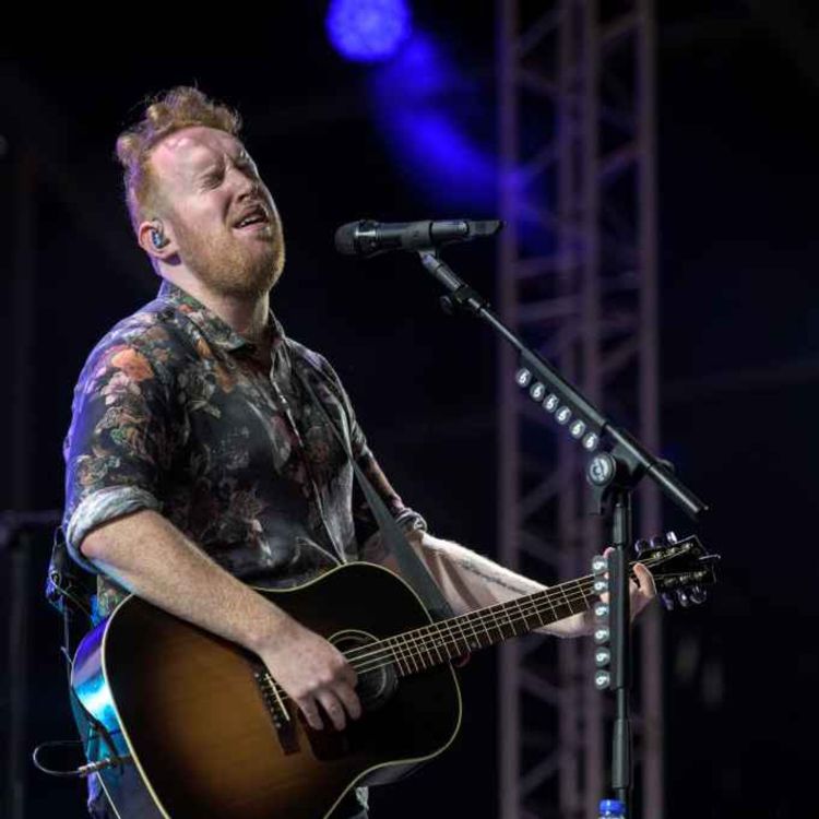 cover art for 4949: LISTEN¦ Gavin James spoke to John Daly about performing at Belsonic with George Ezra and Glastonbury as well as featuring on one of Brazil's biggest soap operas