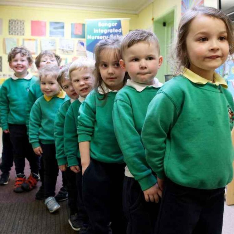 cover art for 5092: LISTEN¦ Childcare subsidies in the Republic have increased from today - how is our own Childcare Subsidy Scheme, announced in May, going? Rick spoke to Clare from Melted Parents NI