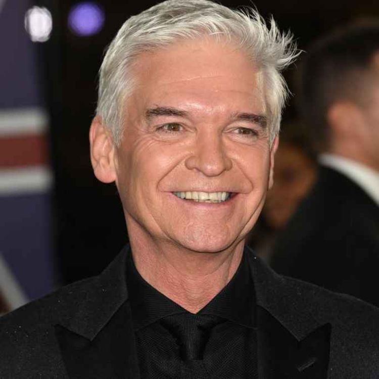 cover art for 5124: LISTEN¦ Will Phillip Schofield be welcomed back onto our screens? He's set to appear in a new Channel 5 reality show 'Castaway' - will you be watching? Frank spoke to showbiz reporter Kim Kelly