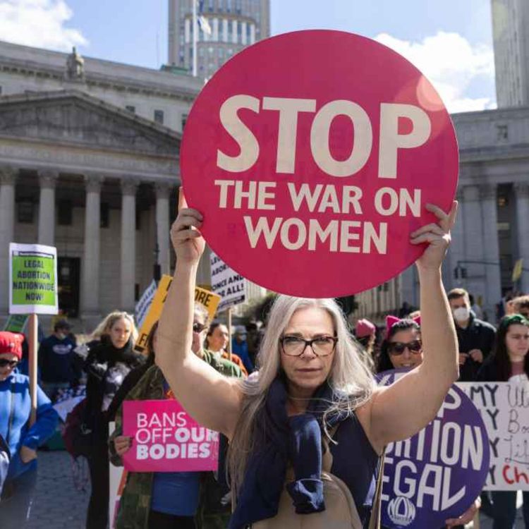 cover art for 5184: LISTEN¦ Will a 'sex strike' change how people vote in future? Women in the US have been backing the so-called '4B' movement in protest over Trump's victory, which they say harms womens rights. Frank spoke to feminist and author Fionola Meredith