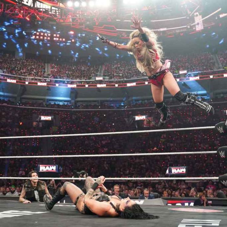 cover art for 5218: LISTEN¦ Wrestling has exploded onto Netflix, as part of a billion dollar investment - will you be watching? Frank spoke to WWE Womens US Champion Chelsea Green & wrestling superfan, Kris Jack