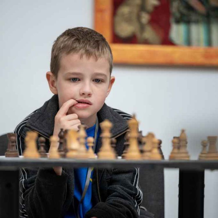 cover art for 5219: LISTEN¦ Should we be teaching chess at school? World Champion Judit Polgar is among those suggesting it could enhance problem solving and improve behaviour