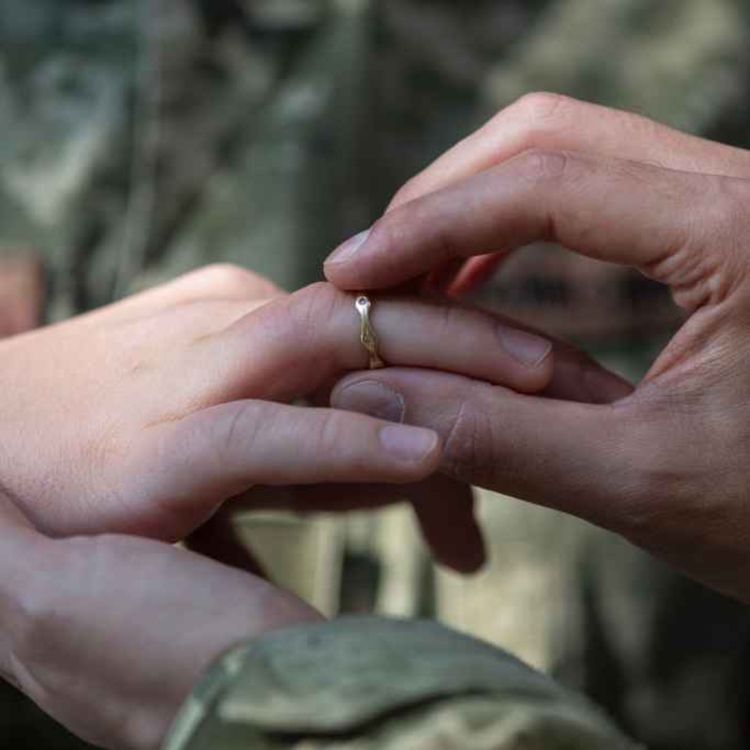 cover art for 5326: LISTEN¦ Should a woman take her husband's name after they get married? Just a third of young woman agree with the tradition, compared to half of young men. Frank spoke to writer Fionola Meredith