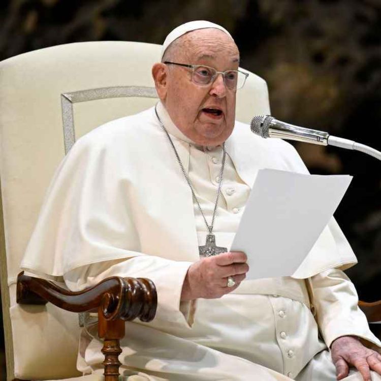 cover art for 5327: LISTEN¦ 'He was someone who led till the last moment of his life' ' Michael Kelly from Aid to the Church in Need & Vatican correspondent Chris White talked about the impact of the Pope's death on the Catholic church