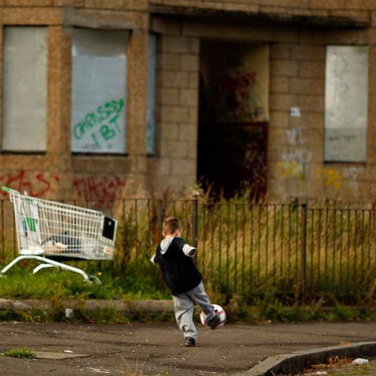 cover art for 5367: LISTEN: A majority in NI say they want Stomont to take more action to deal with child poverty, but are our politicians listening? Frank spoke to Peter Bryson, head of Save the Children in NI 