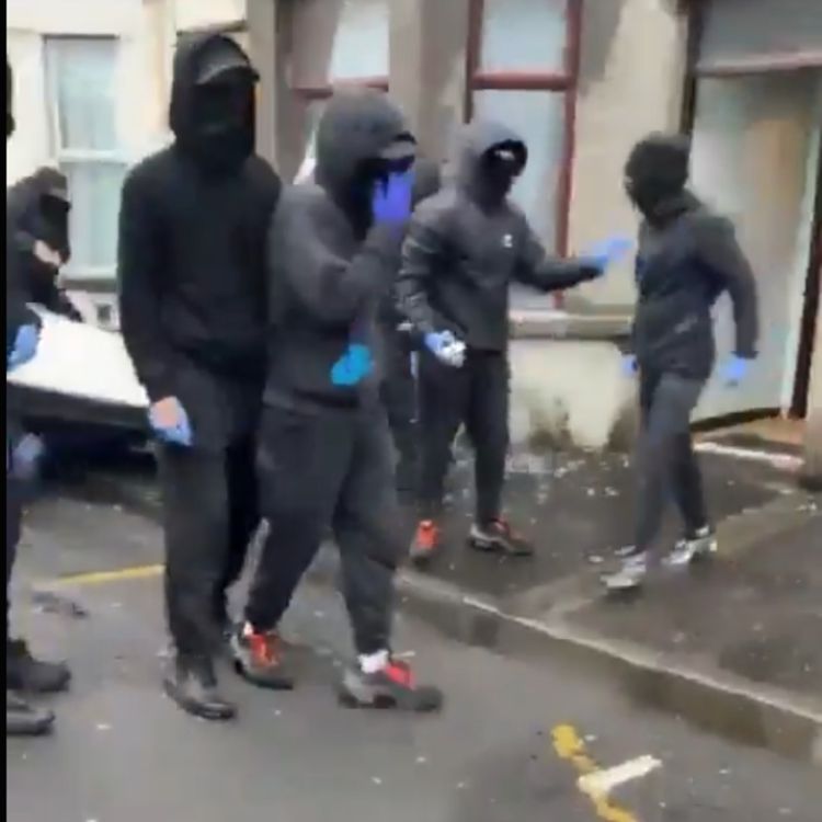 cover art for 5369: LISTEN¦ 'One family I spoke to hid in their roof space until they could be safely escorted out by police - those rioting are not reflective of the vast majority who protested last night' Sian Mulholland spoke to Frank after disturbances in Ballymena