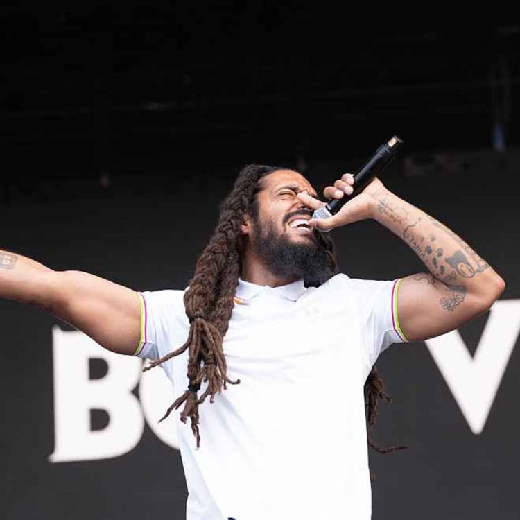 cover art for 5393: LISTEN¦  Police have opened an investigation into the performances by Kneecap and Bob Vylan at Glastonbury.  Are they likely to face prosecution and what could it mean for Lucy Connolly's case? Frank spoke to ex-Met detective Peter Bleksley