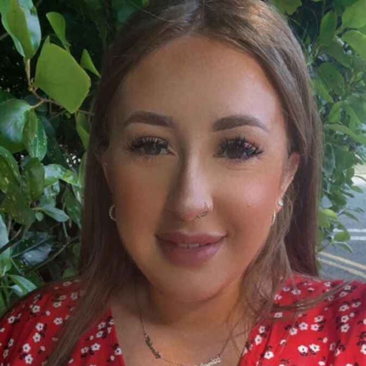 cover art for 5396: LISTEN¦ 'Male violence here is going unchallenged, the strategies we have to tackle it are too slow' - Helen Price from the Women's Rights Network NI and Cllr Hannah Irwin spoke to Frank after a man was charged with the murder of Sarah Montgomery