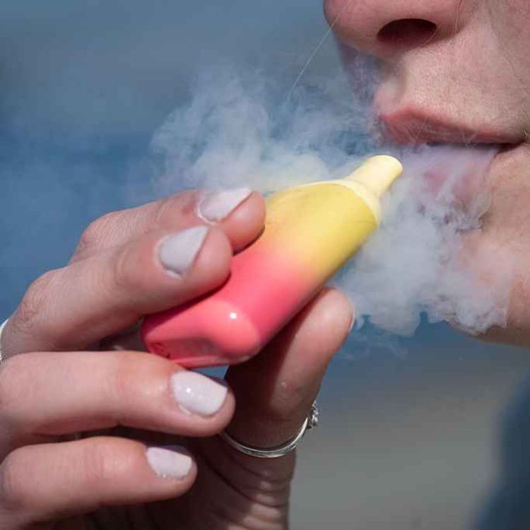 cover art for 5407: LISTEN¦ Would a £100 fine for vaping in a bus shelter be too harsh? Or is it a necessary clamp-down, by the government, on anti-social behaviour? Frank spoke to Mick Fealty, editor of Slugger O'Toole