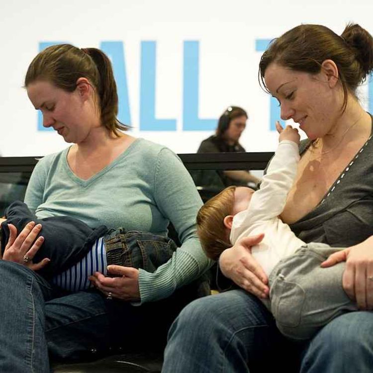 cover art for 5447: LISTEN¦ Why are breastfeeding rates in Northern Ireland lagging behind other regions? Are there societal barriers that prevent some women from doing it? Frank spoke to Dr Jennifer Hanratty from the Centre for Effective Services