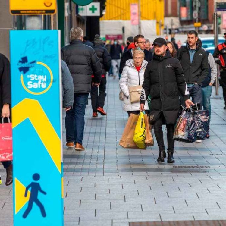 cover art for 5451: LISTEN¦ Do you feel safe in Belfast City Centre? A well-known busker, John Garrity, has spoken out, after he was attacked while performing.  John spoke to Frank about the experience 