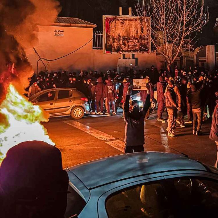 cover art for 5476: LISTEN¦ Should the US army intervene, after hundreds of protesters were reportedly killed in Iran? Is a diplomatic solution still possible? Frank spoke to Patrick Corrigan, from Amnesty International NI