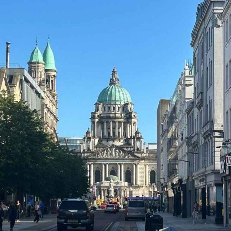 cover art for 5507: LISTEN¦ Should Belfast City Centre be closed to cars and buses during the Fleadh? The council says it's a matter of safety, with some 800,000 visitors expected. Frank spoke to Cllr Donal Lyons