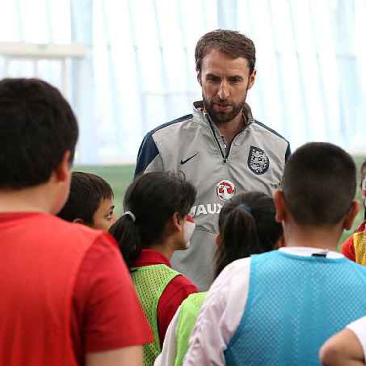 cover art for 5533: LISTEN¦ 'The narrative around our boys at the moment is that they're a problem' - in a new documentary, Gareth Southgate looks at the challenges facing young men and boys. Frank spoke to Rhonda from MAPNI about the work they're doing
