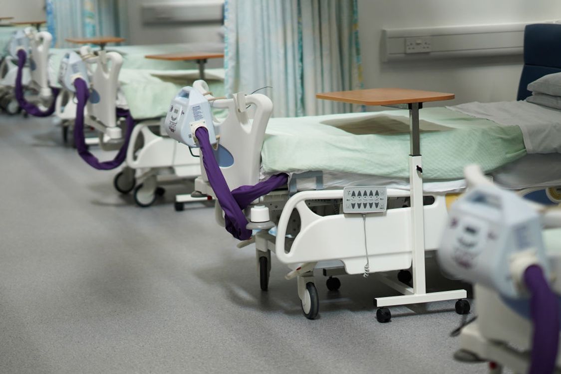 cover art for LISTEN¦ '100% of the staff who took part in an online consultation said that care is not safe' - Helen Hamill from the Save Our Acute Services campaign said an RQIA inspection report on the South Western Acute Hospital raised serious concerns 