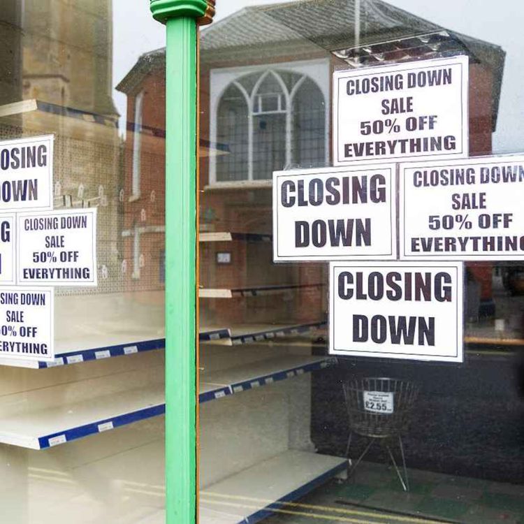 cover art for 5558: LISTEN¦ Do we have a responsibility to 'shop local'? A Bangor shopkeeper got a big reaction, when he posted a video warning that relying on online retailers would limit local choice and jobs