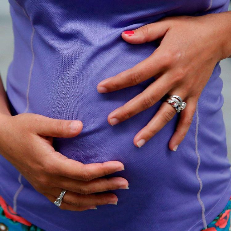 cover art for 4374: LISTEN ¦ "It was Frank Mitchell's fault that I went into early labour!" - caller Fiona has a funny story to tell @frank_broadcast