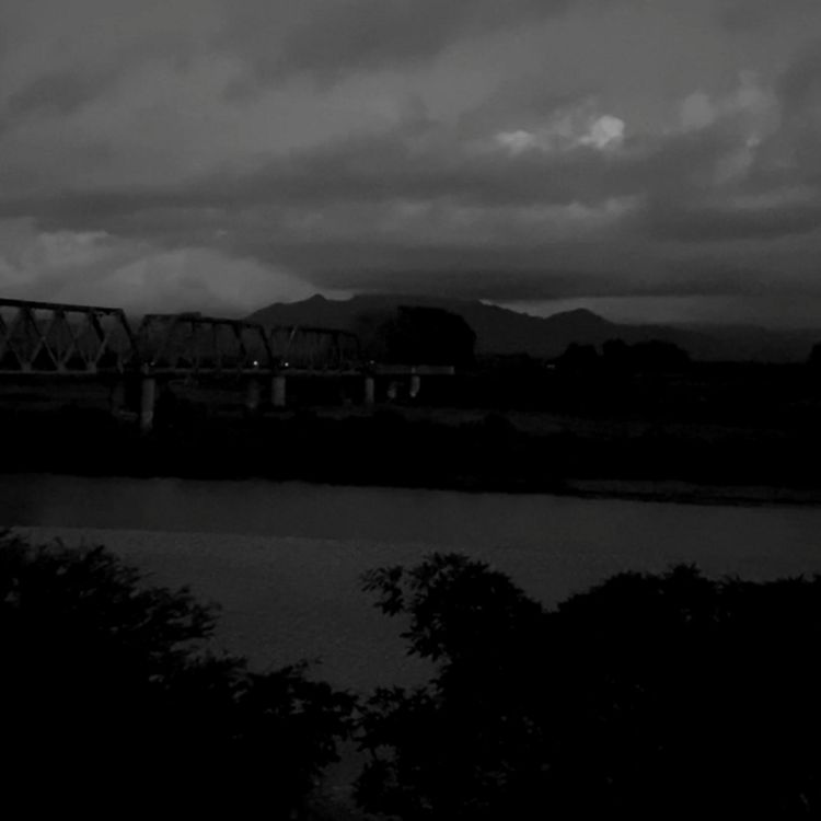 cover art for Experiencias Aterradoras en el Campo y Bosques | Voces del Abismo