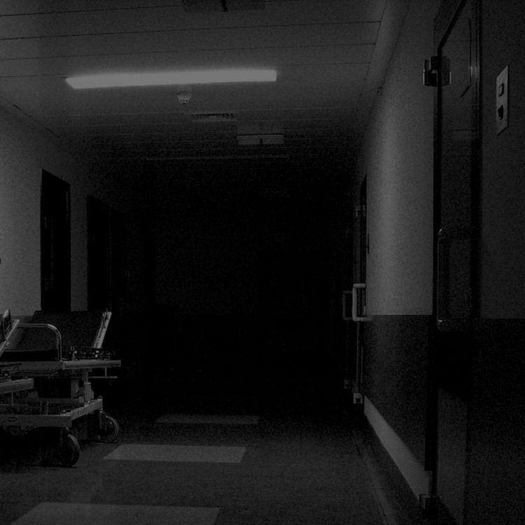 cover art for APARICIONES EN HOSPITAL DE MEXICALI y más relatos aterradores