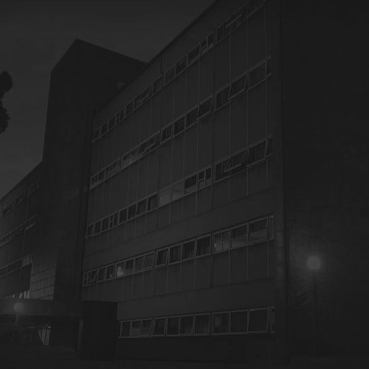 cover art for Espectros del Hospital Escuela de Tegucigalpa (y más relatos de horror)