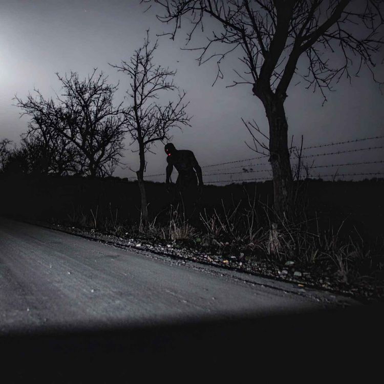 cover art for Encuentro con lo desconocido en carreteras de Yucatán (y más historias reales de terror)